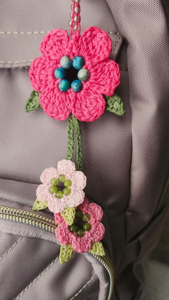 Crochet-Flower-Bag-Charm