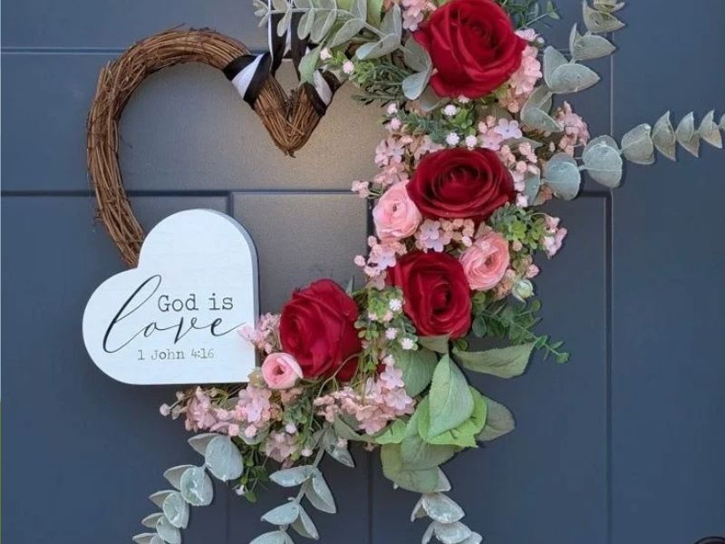 Featured-Image-of-Valentines-Day-Wreath-Ideas