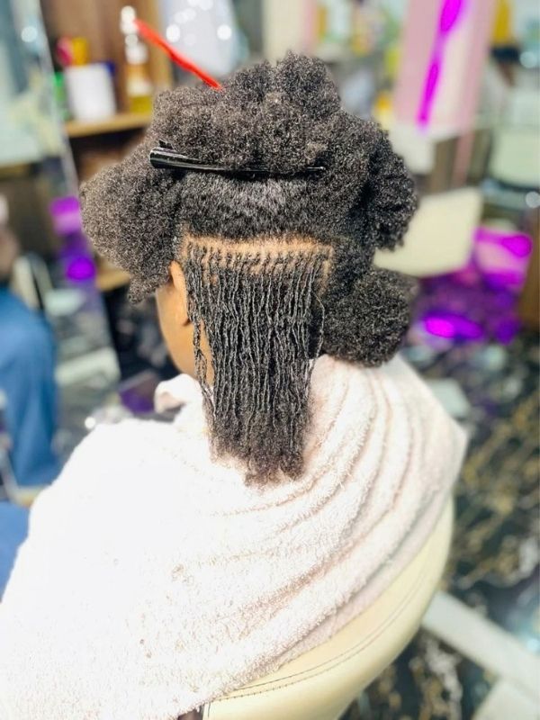 Microlocs-vs-Sisterlocks